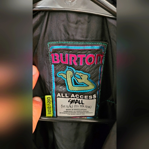 Kids Burton Snowboard Jacket (size small) - Picture 5 of 5